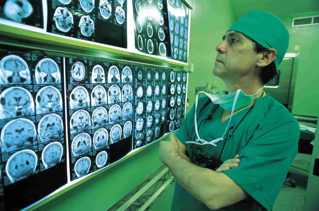 Study: Alzheimer's May Be Transmissible in Rare Cases