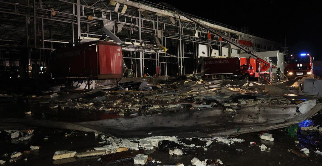 Ukrainian Officials: Russian Missile Attack on Kharkiv Postal Depot Kills 6