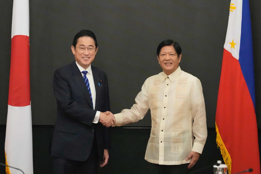 US-Japan-Philippines Trilateral Summit to Discuss Economy, South China Sea