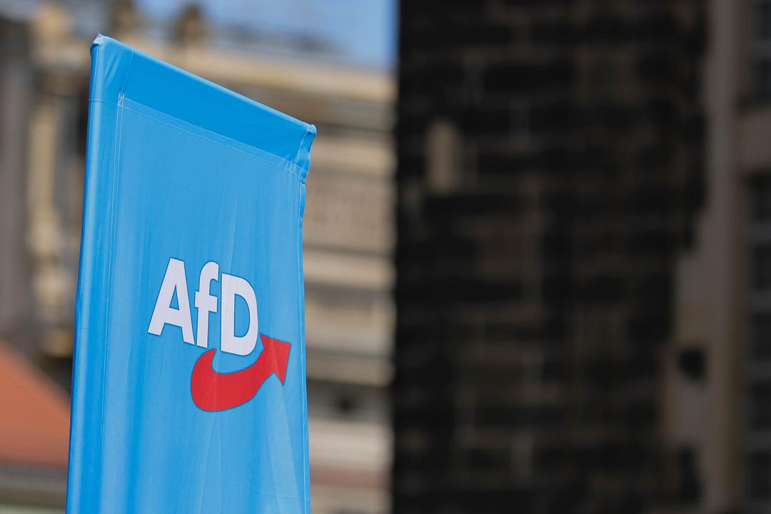 Germany: Court Rules Intel Agency can Surveil 'Suspected Extremist' AfD