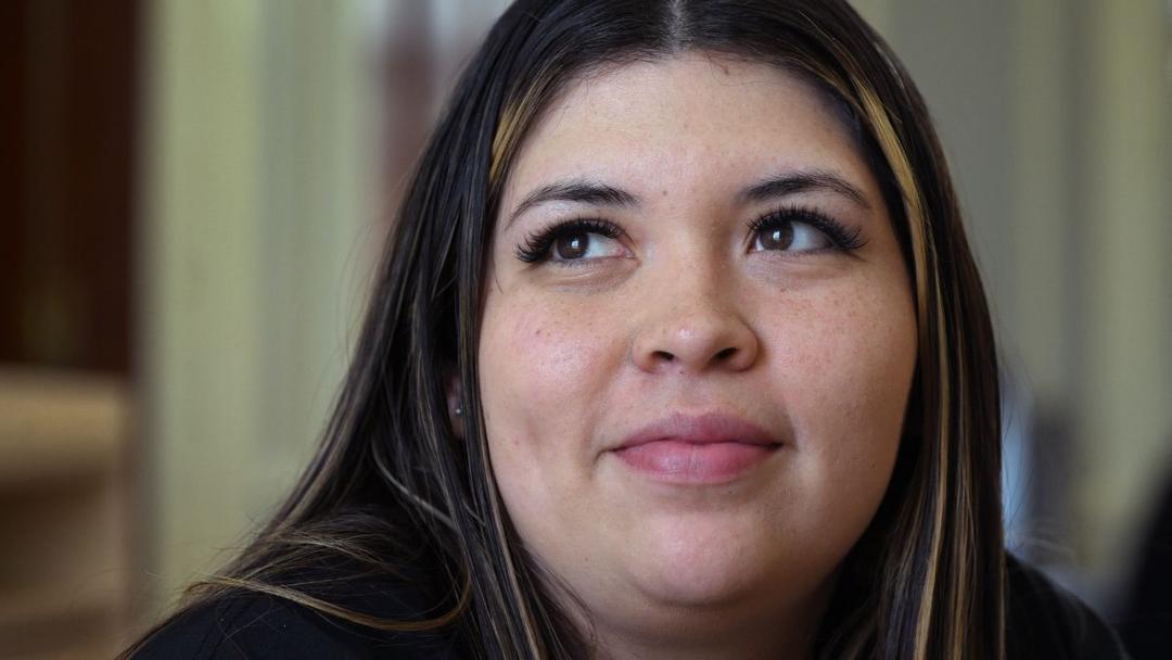 Wife of Deported Salvadoran Man Relocates After DHS Posts Address Online