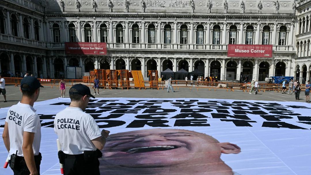 Bezos Relocates Venice Wedding Venue After Protests