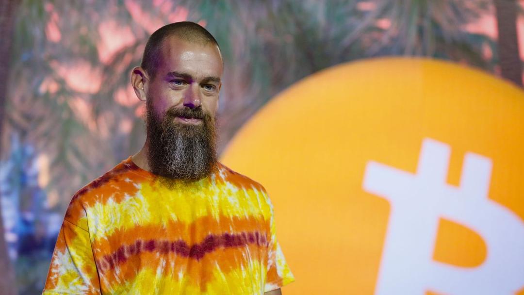 Dorsey Launches Bitchat, Bluetooth Messaging App