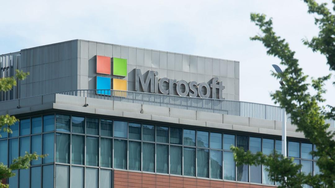 Microsoft Ends China Engineer Access to Pentagon Systems