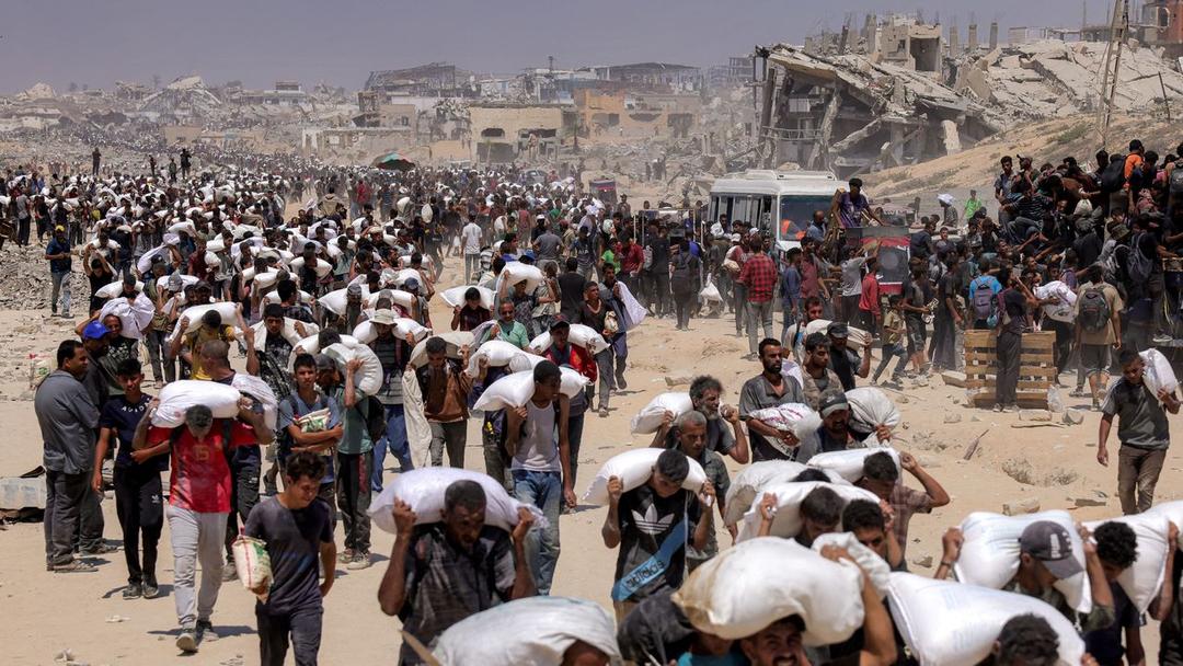 American Envoy Visits US and Israeli-Backed Aid Group's Distribution Sites