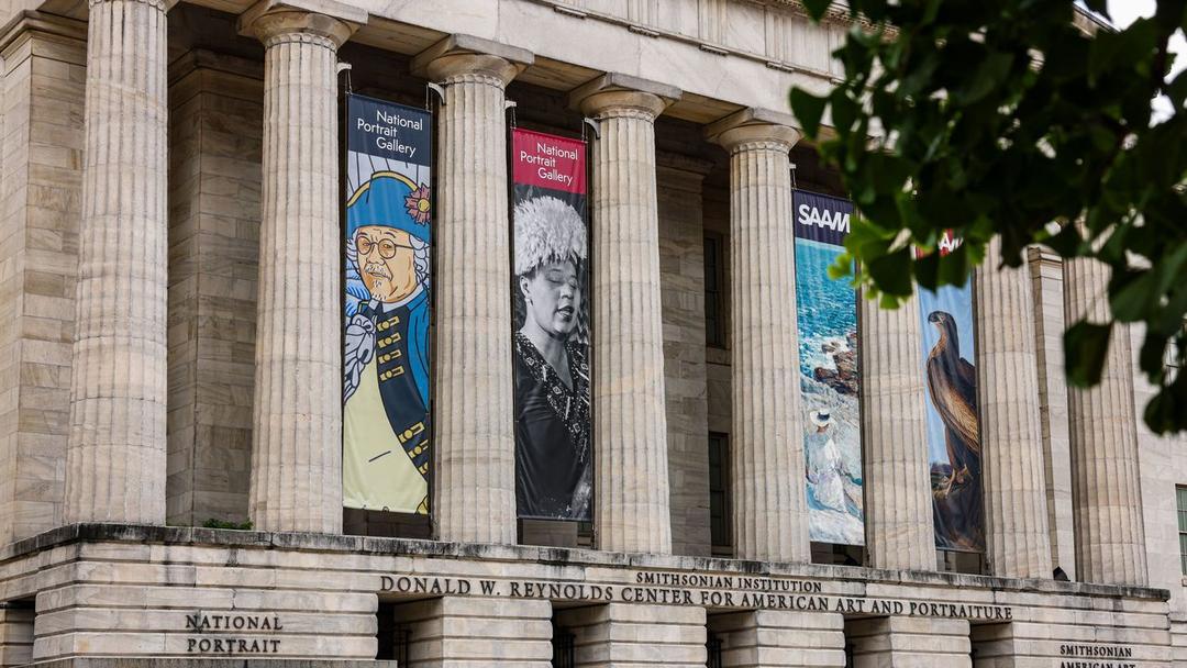 Smithsonian to Restore Trump Impeachment Placard