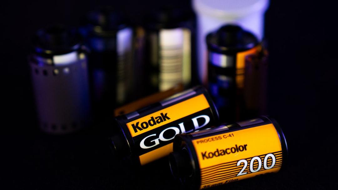 Kodak Warns of 'Substantial Doubt' About Business Survival