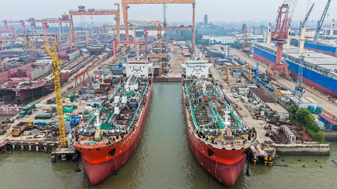 China's Economy Slows in July Amid US Tariff Pressures