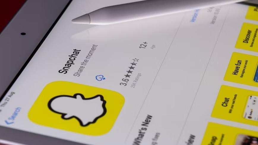 Snapchat to Charge Users for Excess 'Memories' Storage