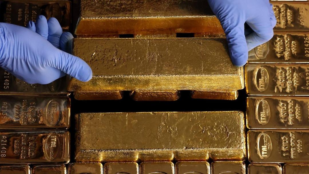 Price of Gold Reaches All-Time High, Nears $4,000 an Ounce