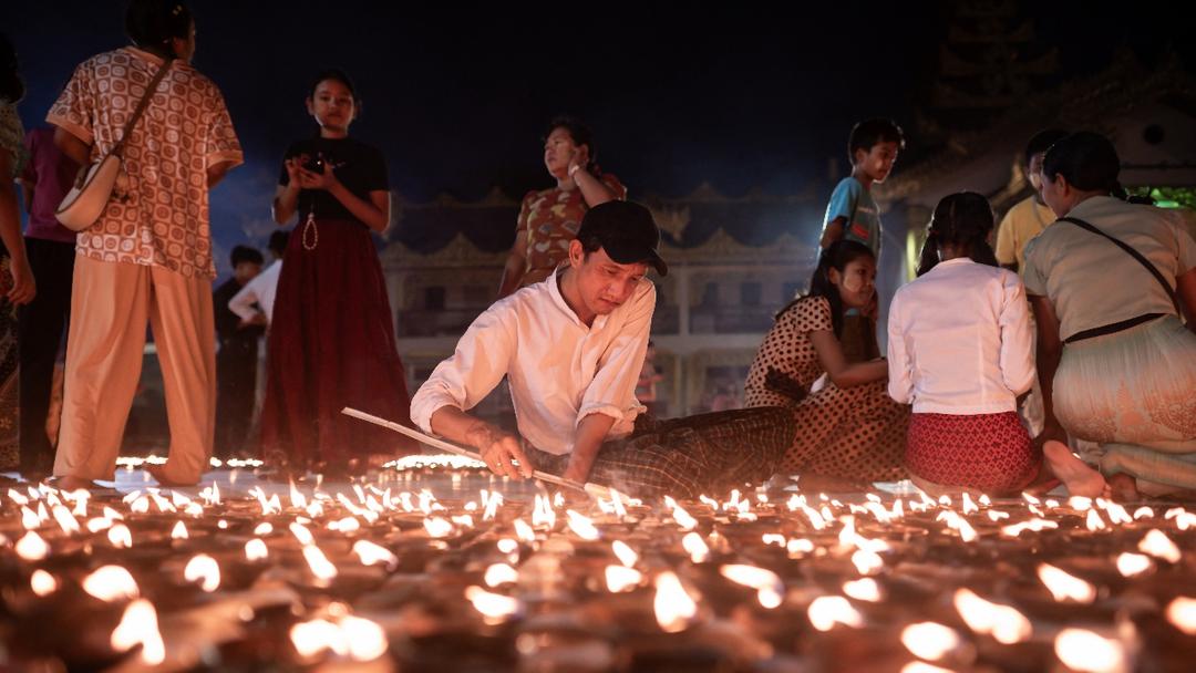 Myanmar Military Bombs Buddhist Festival, at Least 40 Dead