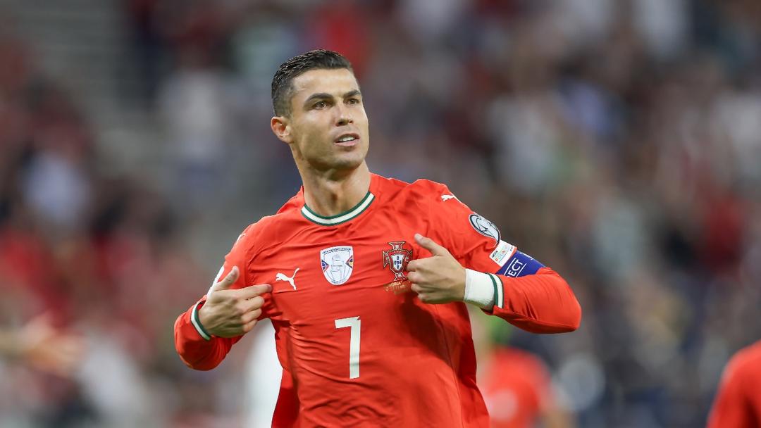 Cristiano Ronaldo Becomes Soccer's First Billionaire Player