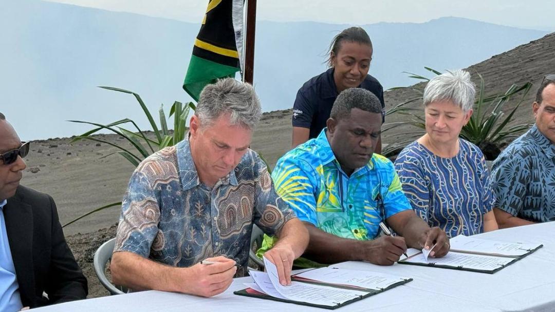 Australia and Vanuatu Sign AU$500M Agreement