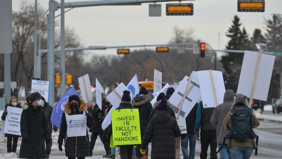 Canada: Alberta Teacher Strike Enters Week 3, Back-to-Work Law Looms