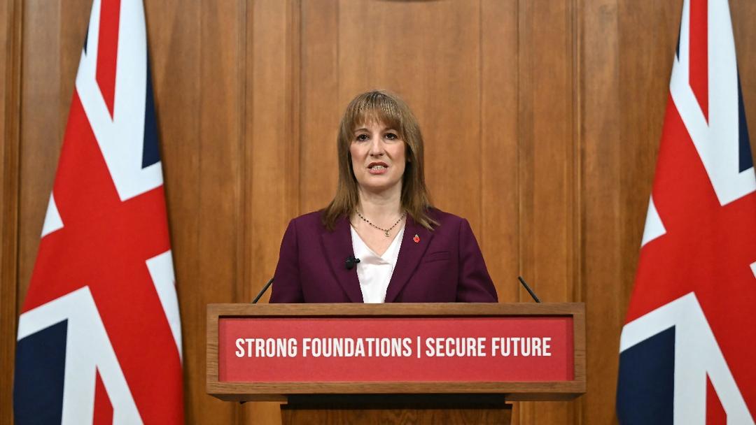 UK: Chancellor Reeves Refuses to Rule Out Breaking Tax Pledge