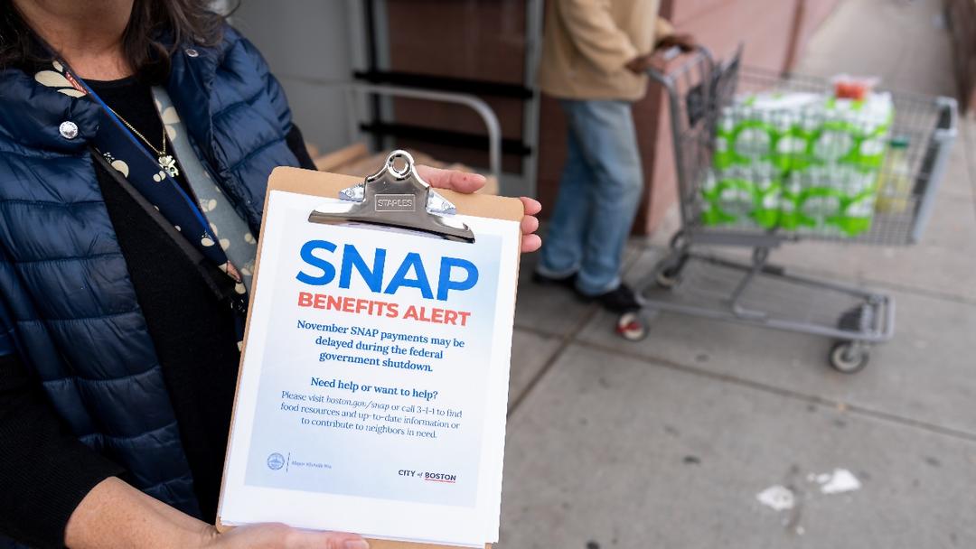 Federal Judge Orders Trump to Pay Full SNAP Benefits