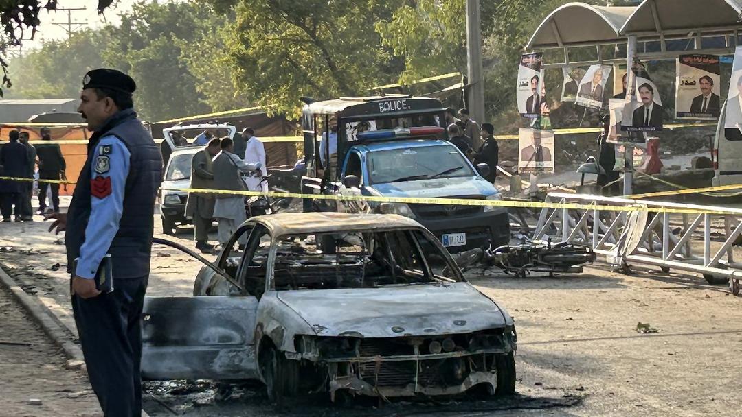 Pakistan: Suicide Bombing at Islamabad Court Kills 12