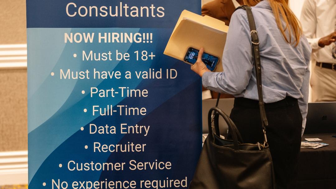 Goldman Sachs Says US Jobs Saw Biggest Drop in October Since 2020