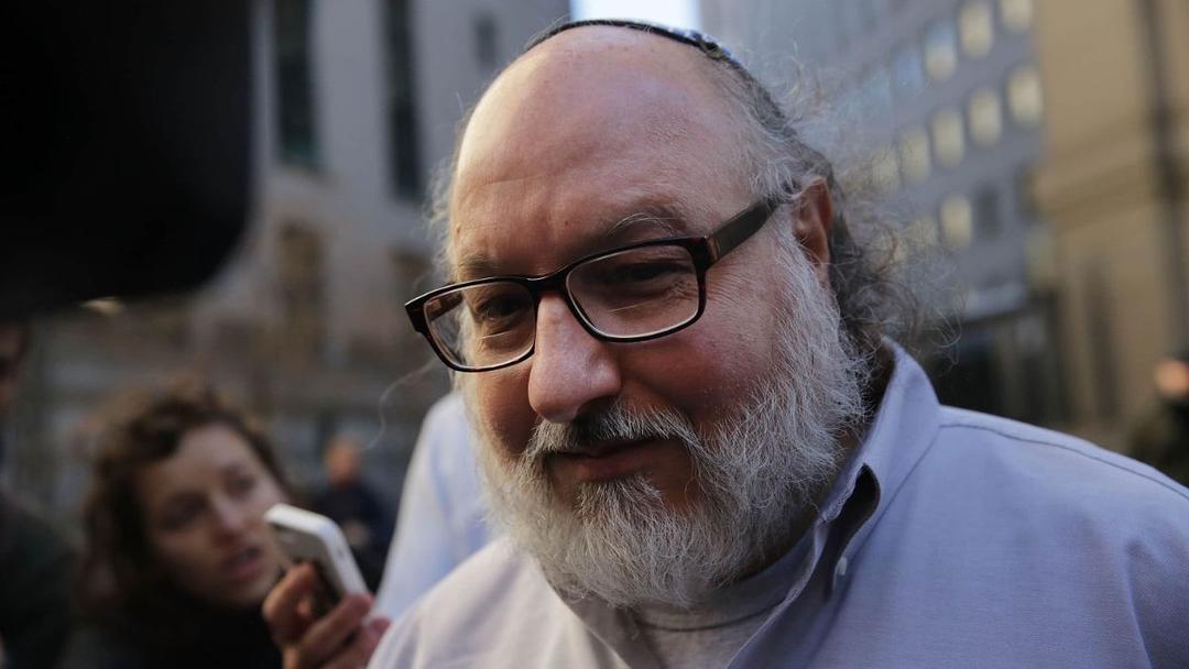 Report: Huckabee Met Pollard at US Embassy