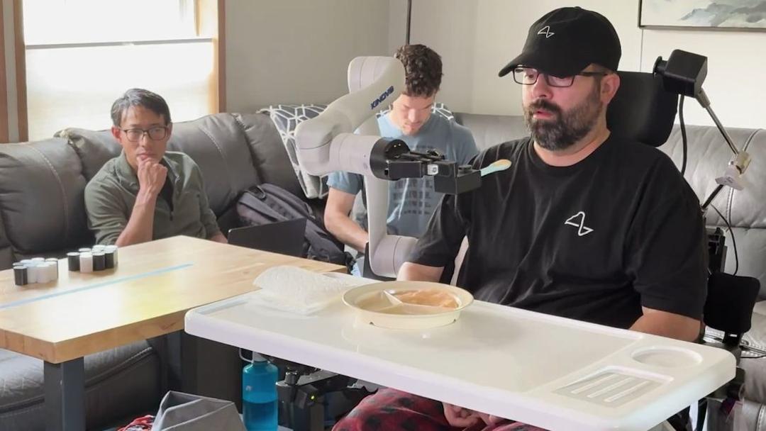 Neuralink Patients Control Robotic Arms Using Thoughts