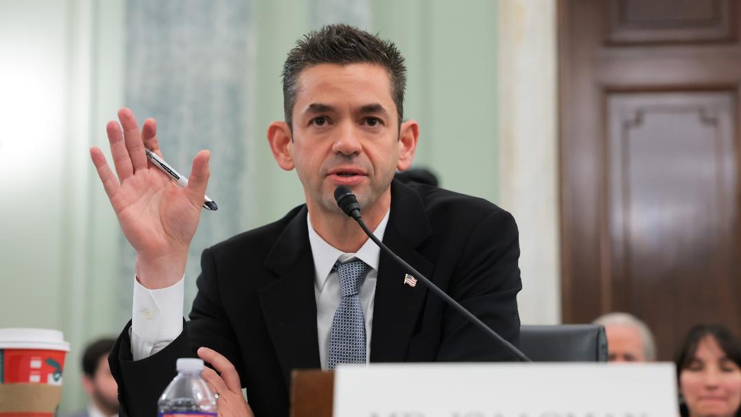 Isaacman Faces Second NASA Confirmation Hearing, Calls for U.S. Moon Lead Over China