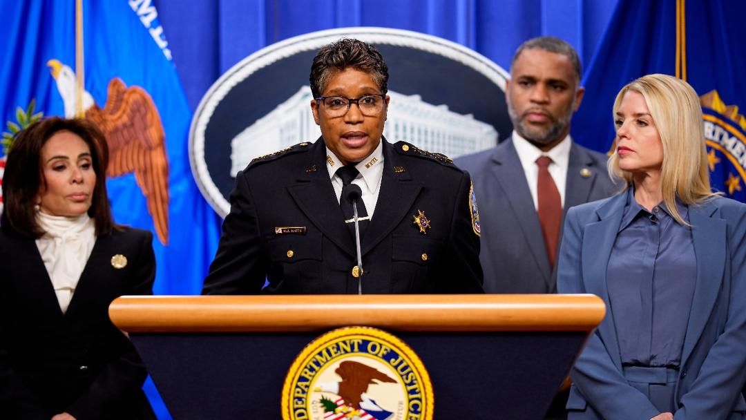 Washington DC Police Chief Pamela Smith Resigns