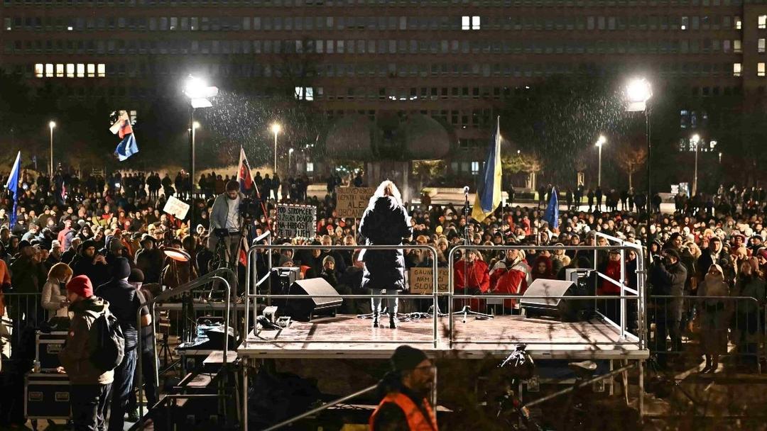 Slovakia Court Suspends Law Abolishing Whistleblower Office