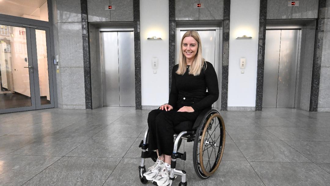 Wheelchair User Reaches Space for First Time on Blue Origin Flight