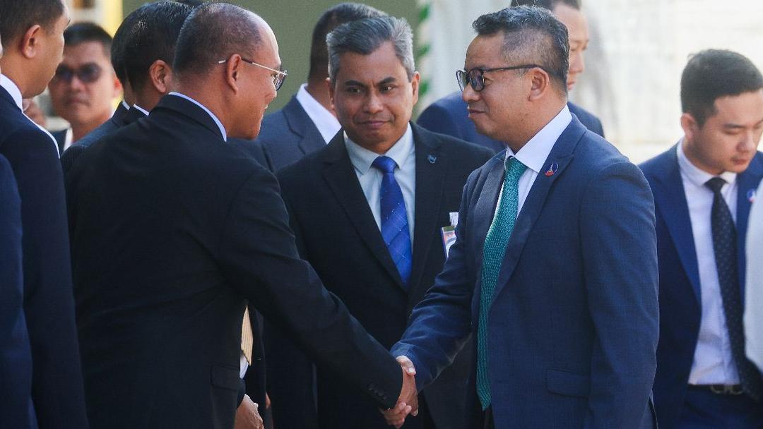 Thailand, Cambodia Sign 72-Hour Ceasefire Agreement