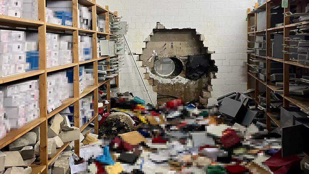 Thieves Drill into German Bank Vault, Steal €30M