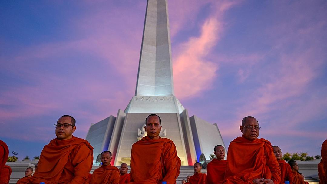 Thailand Returns 18 Cambodian Soldiers After 155 Days