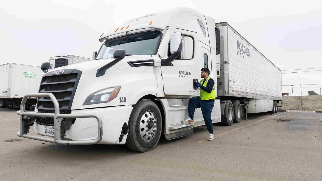 California Delays Revoking 17K Trucker Licenses to 2026