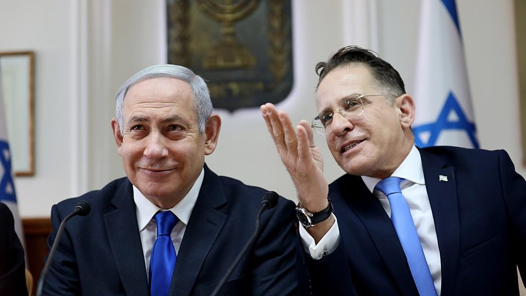 Netanyahu's Chief of Staff Detained in Leak Probe
