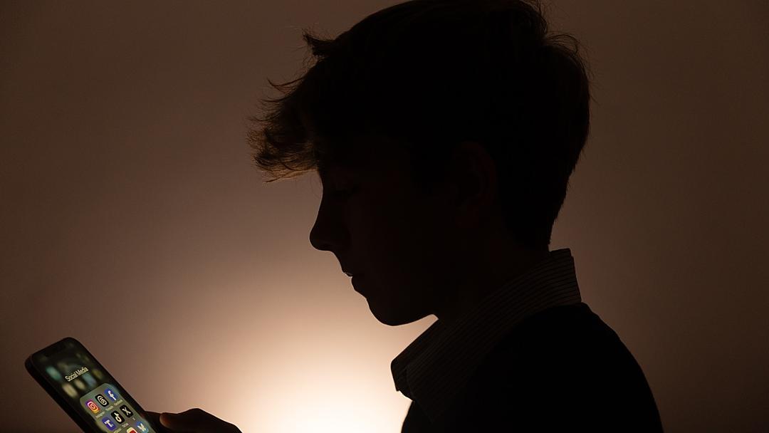 Study Finds No Link Between Screen Time and Teen Anxiety