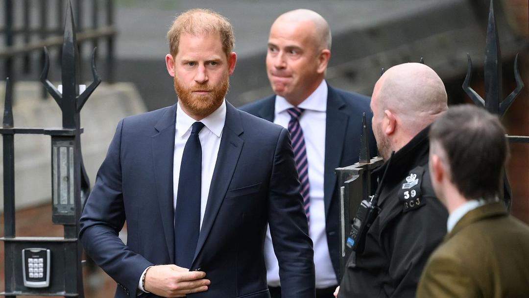 Prince Harry, Elton John Sue Daily Mail Over Spying Claims