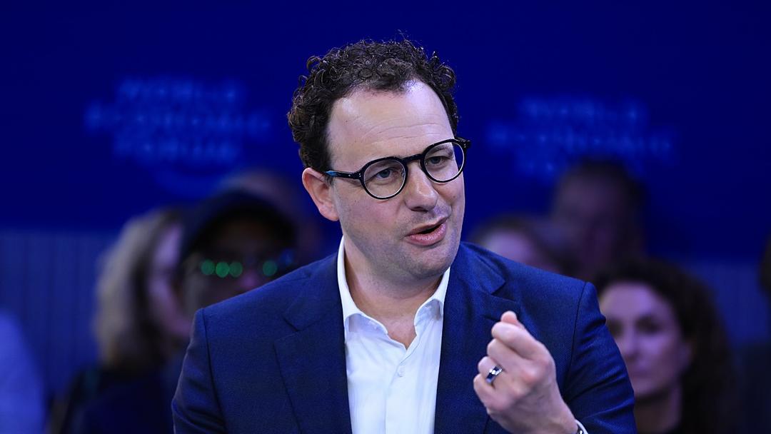Anthropic CEO Warns AI Could Cause Civilization Damage
