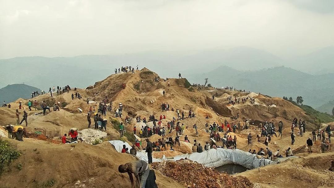 Over 200 Killed in Congo Coltan Mine Collapse