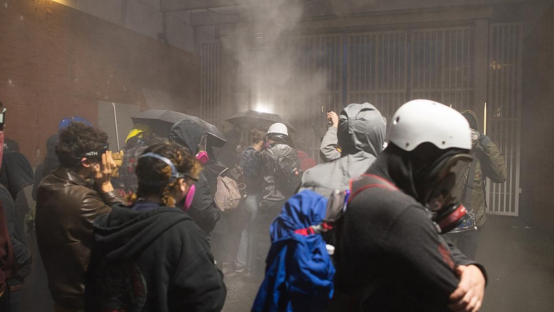Judge Temporarily Bars Federal Officers From Using Tear Gas in Portland