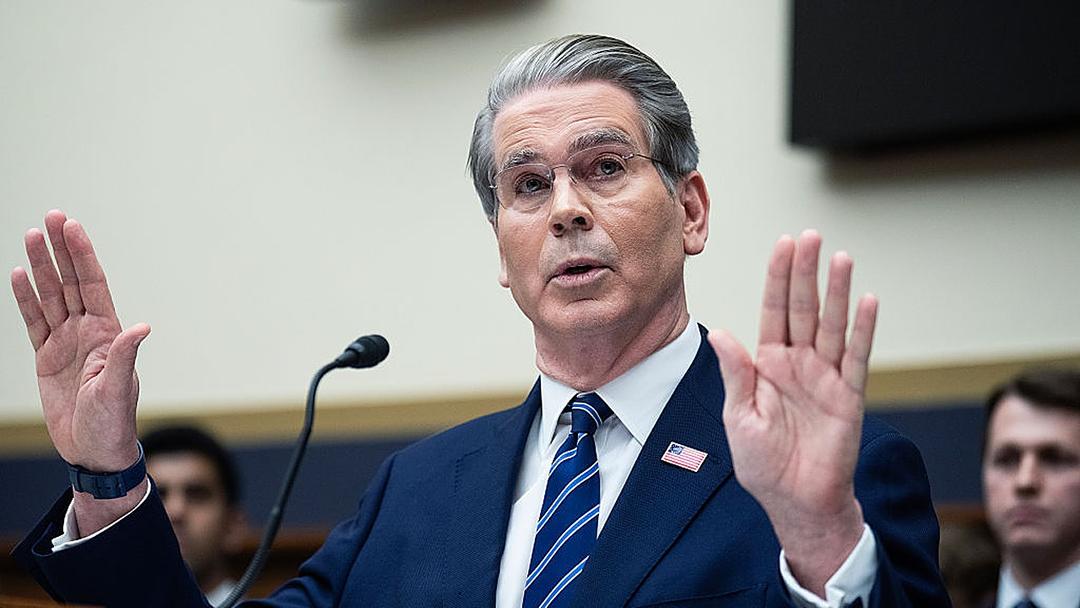 Federal Reserve Has Lost Public Trust, Bessent Claims