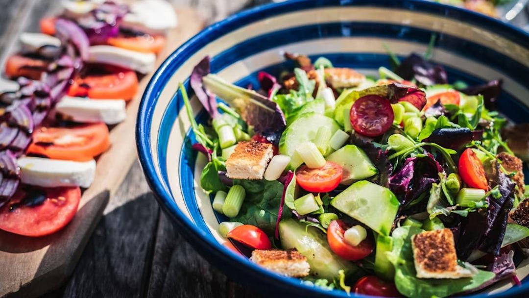 Study Links Mediterranean Diet to 18% Lower Stroke Risk in Women