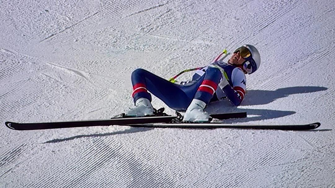 Lindsey Vonn Airlifted After Olympic Downhill Crash