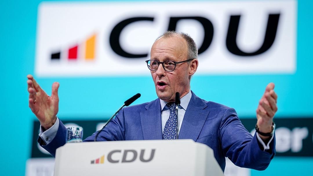 Germany: CDU Votes to Raise Tax Threshold, End Phone Sick Notes