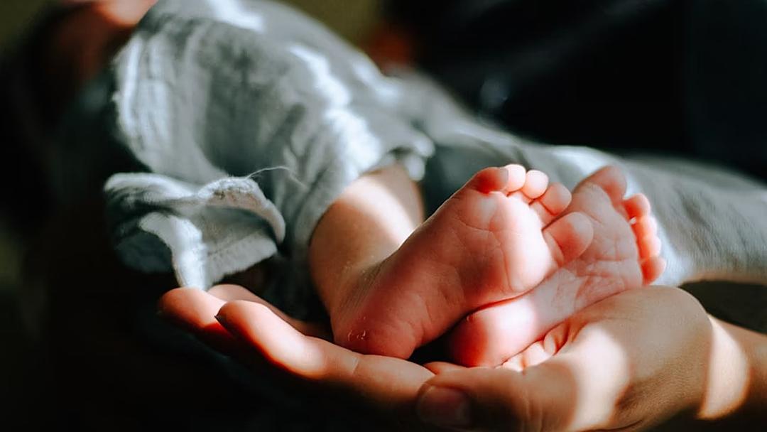 UK's First Baby Born After Deceased Donor Womb Transplant