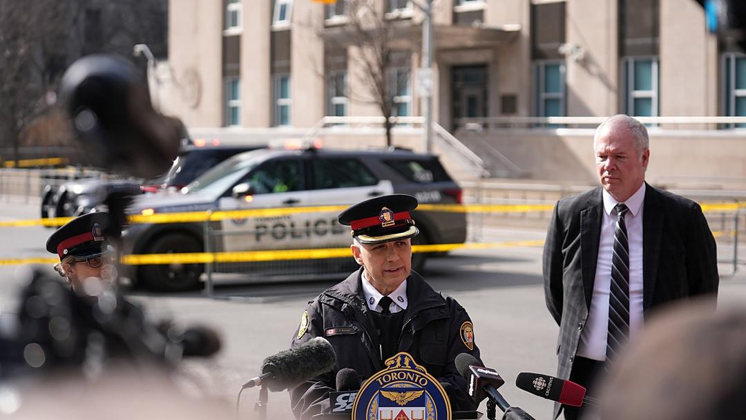 Gunmen Fire at US Consulate in Toronto, No Injuries