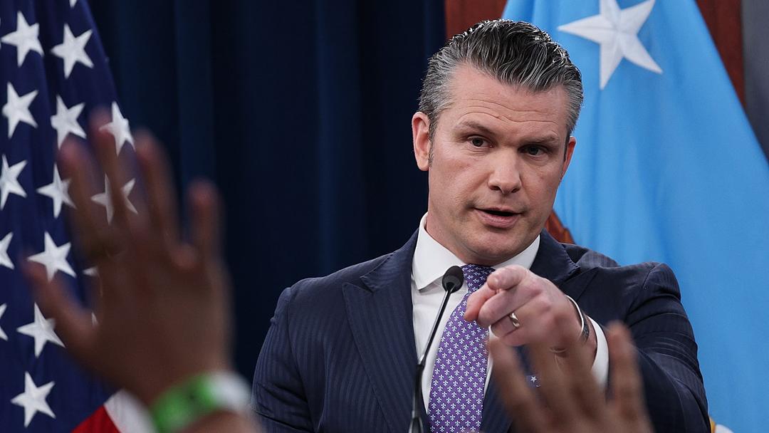 Report: Hegseth Broker Sought BlackRock Defense ETF Before Iran Strike