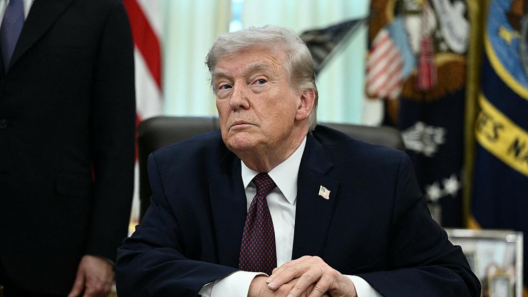 Trump Orders Pay for 35,000 DHS Workers in Shutdown