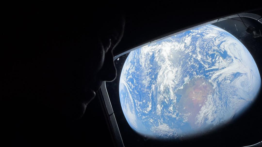 Artemis II Crew Flies Past Moon for First Time Since 1972