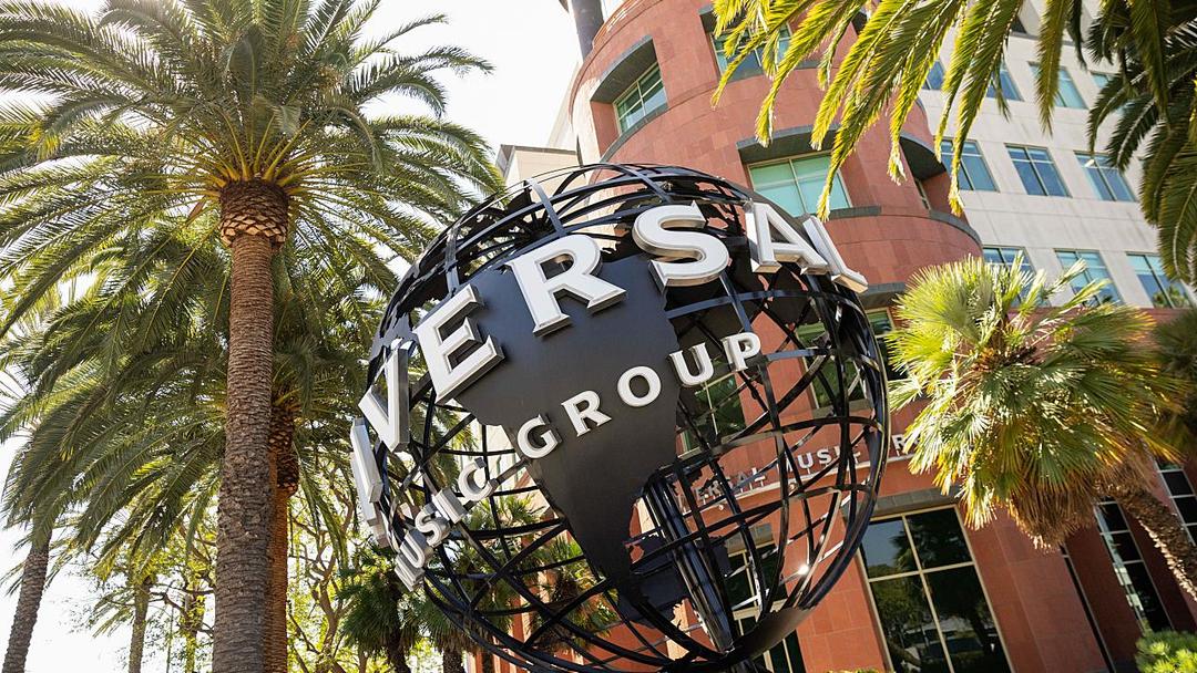 Pershing Square Bids for Universal Music Group at 78% Premium