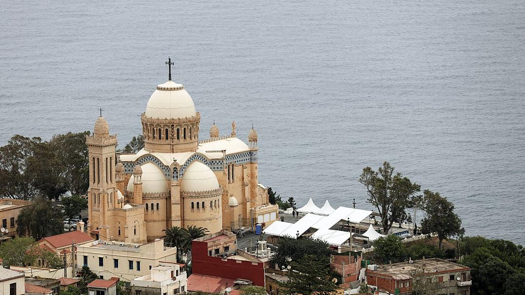 Suicide Blasts Reportedly Strike Algeria During Pope Leo XIV Visit