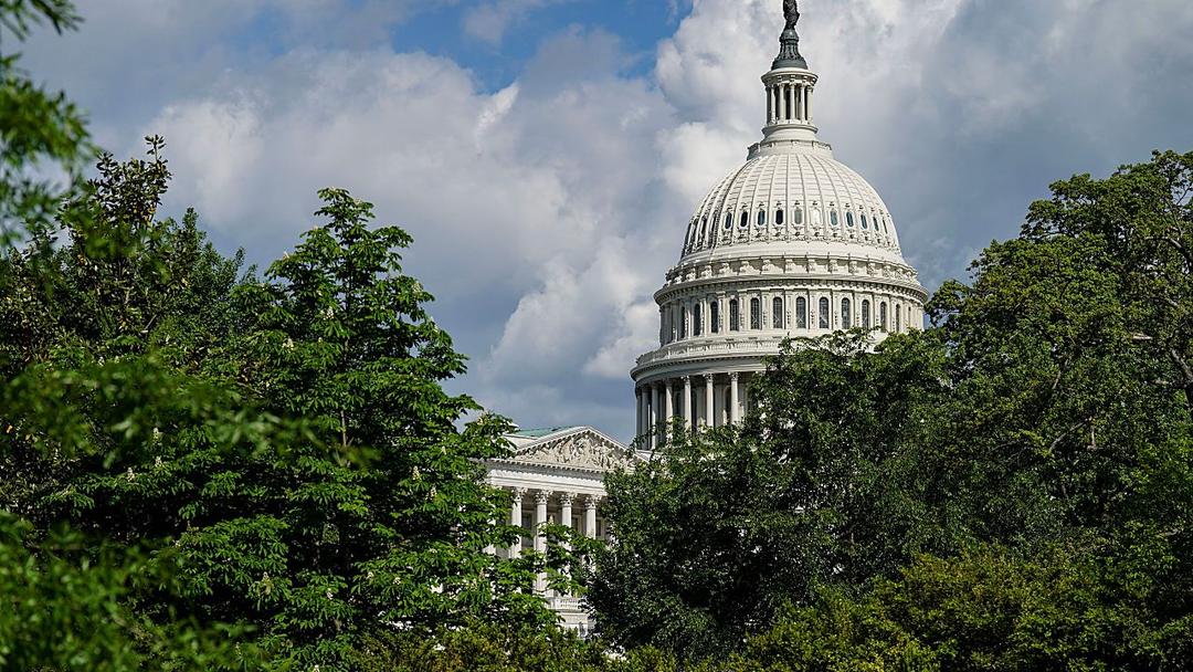 Ethics Panel Defends Misconduct Record After Resignations